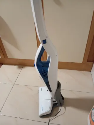 Aspirador Vertical Taurus Air Tech