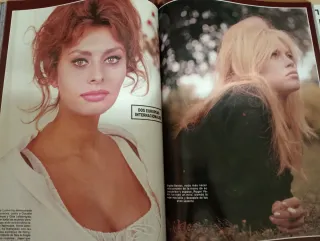 Revistas Ilustradas HOLA , 50 Aniversario.