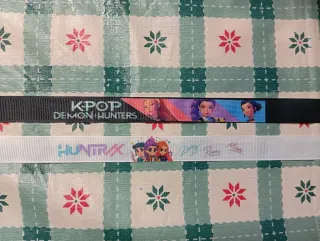 Pulseras K-Pop Demon Hunters Zoey Rumi Mira