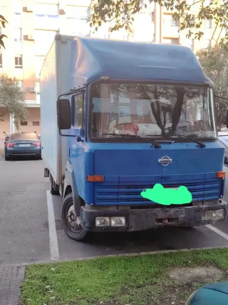 Nissan Eco T100 Turbo Camión