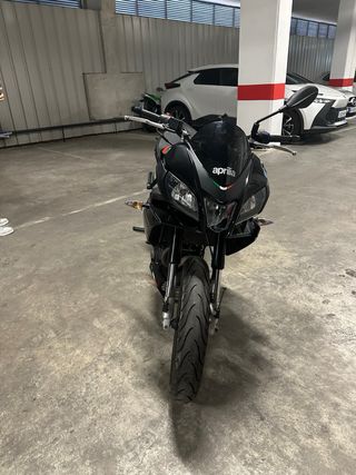 Aprilia Tuono 125cc Negra