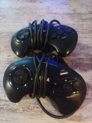 Consola Sega Mega Drive 16-BIT Negra