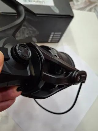 Carrete Pesca NGK II 8000 Negro (Nuevo)