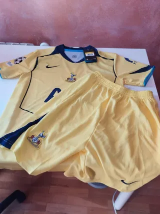 Tercera equipación Tottenham 2025/2026