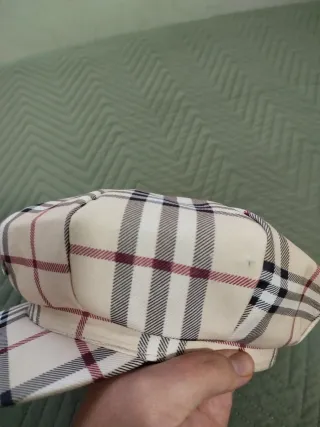 Boina Burberry Beige