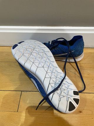 Nike Free RN Flyknit Azul y Blanco