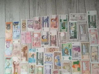 Lote 53 Billetes del Mundo