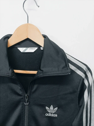 Chaqueta Adidas Firebird Vintage Negra Plata
