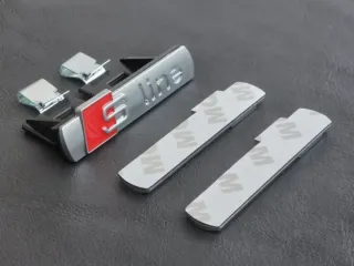 Logo Audi Sline Parilla más 2 Emblemas Laterales