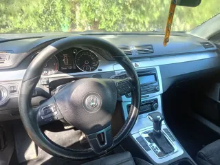 Volkswagen Passat 2010