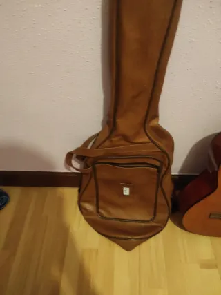 Guitarra Clásica Española con funda