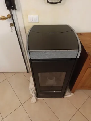 Stufa a pellet Edilkamin Lena Plus