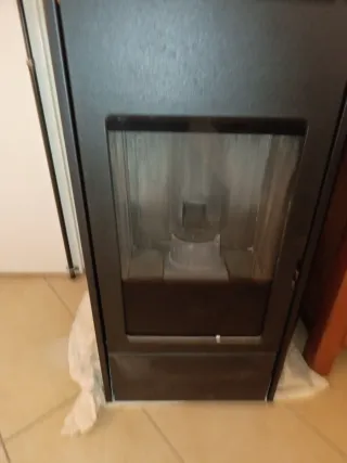 Stufa a pellet Edilkamin Lena Plus