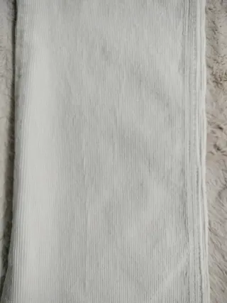 Pantalón pana fina Guess mujer blanco