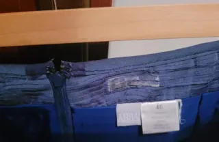 Traje chaqueta y falda azul y gris