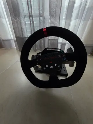 Volante e Pedali da Gaming per PC e PlayStation