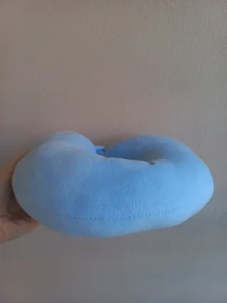 Cuscino da viaggio blu