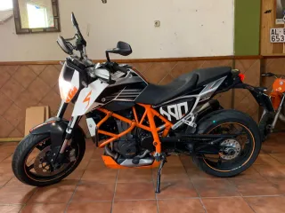KTM 690 DUKE R 2013