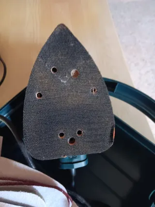 Lijadora Black+Decker