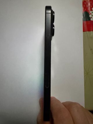 iPhone 16 Pro 128GB Negro