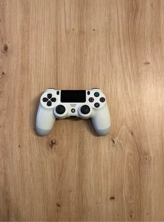 PS4 Pro Blanca + FC 24