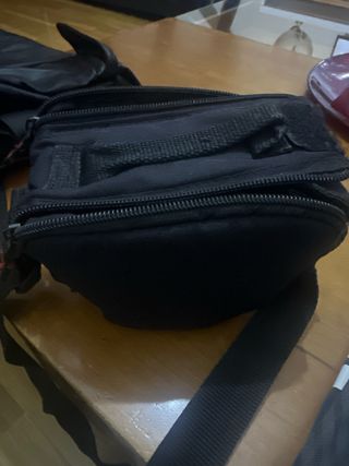 Cámara de acción Sony + bolso de camara.