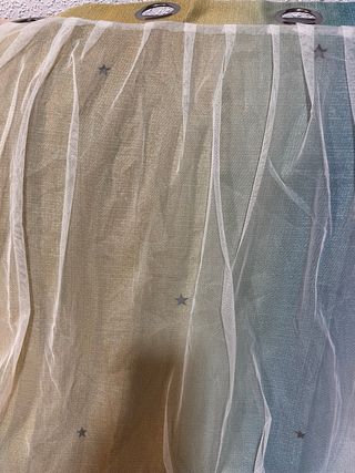 Cortinas habitación arcoíris con estrellitas