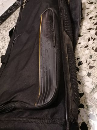 Teclado MIDI Akai MPK261 + funda Rockbag