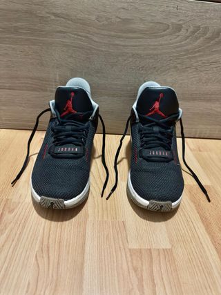 Jordan 2x3 Negras Talla 40,5