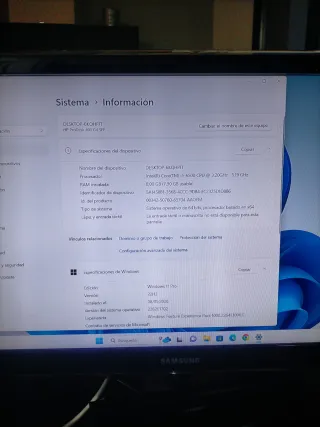 Ordenador HP ProDesk 400 G4 SFF.