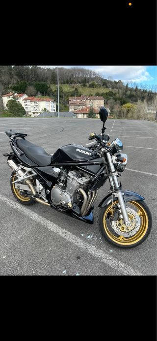 Suzuki Bandit 600