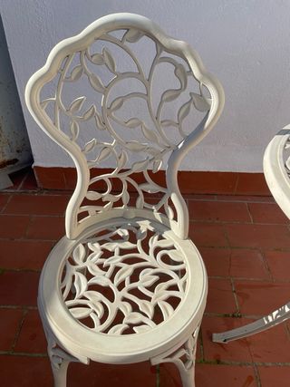 Mesa redonda y 2 sillas para balcón/terraza