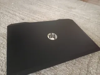 HP Gaming Laptop  Intercambio Samsun z Flip o Fold