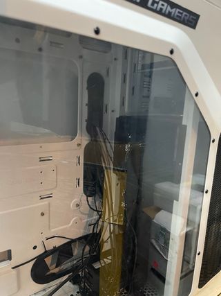 Caja Torre Gaming Cooler Master Striker Blanca