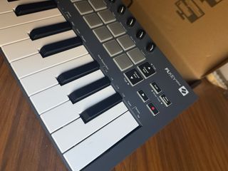 Novation FLKey Mini Teclado MIDI