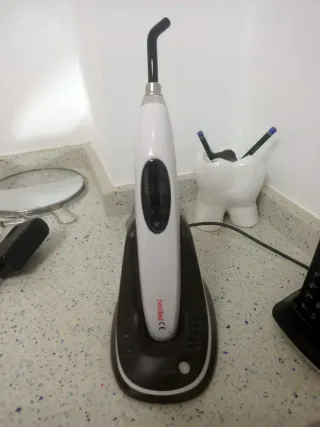 Lámpara Polimerizar Dental Bestled
