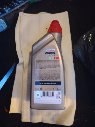 Aceite Castrol Power 1 Racing 10W-40 4T