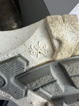 Botas de apreski grises y blancas