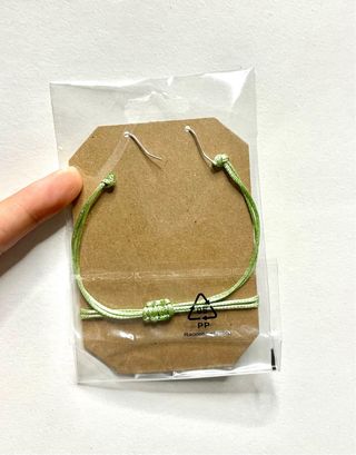 Set de Pendientes y Pulsera Pochacco Sanrio