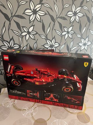 Lego Ferrari SF-24 Fórmula 1