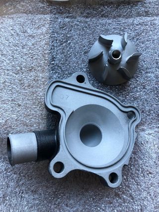 BOYESEN bomba de agua CRF 250 R 04-09 X 04-12