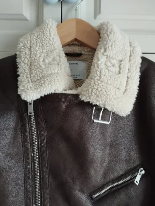 Cazadora efecto piel y borreguito T. S