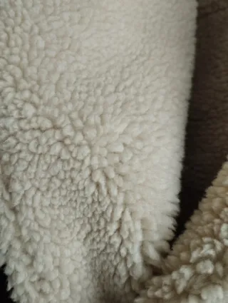 Cazadora efecto piel y borreguito T. S