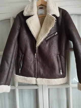 Cazadora efecto piel y borreguito T. S