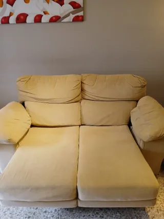 Mudanza urge venta sofá 2 plazas beige tela