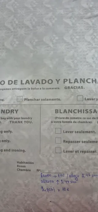 Cortinas de encaje blancas
