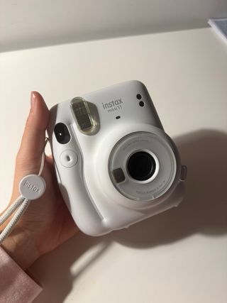 Cámara Fujifilm Instax Mini 11 Blanca