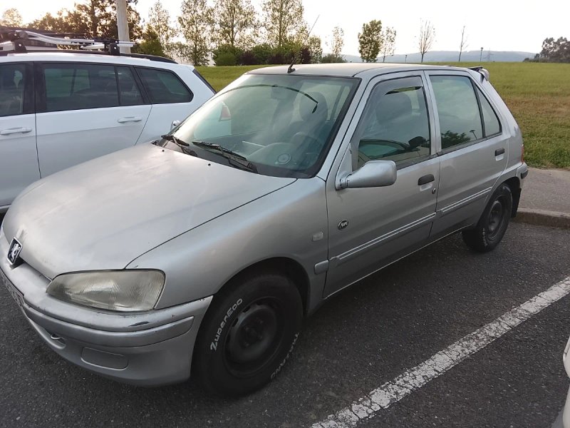 Peugeot 106 2001 - foto 1