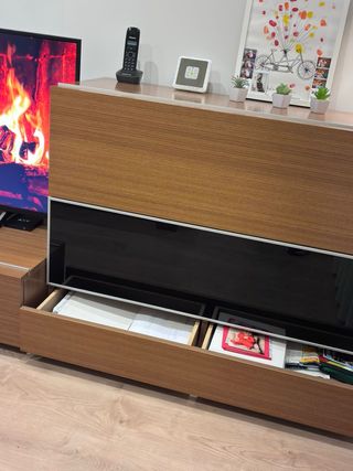 Mueble TV madera y cristal