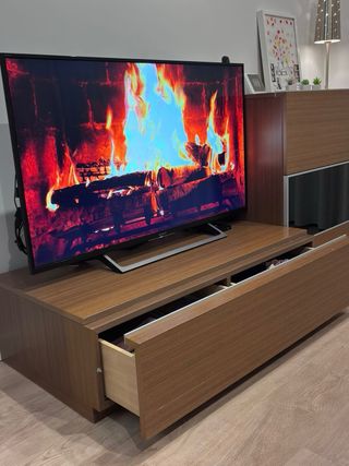 Mueble TV madera y cristal